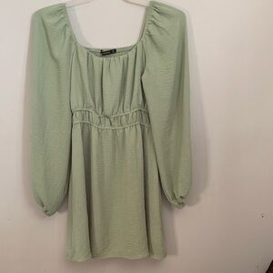 Chic Sage Green Long Sleeve Dress